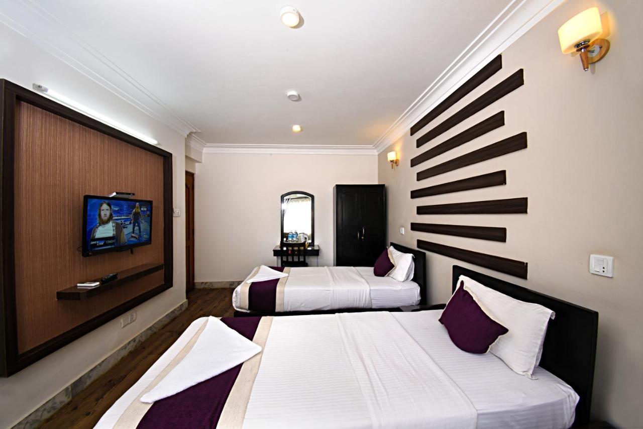 Hotel Livin Катманду Екстер'єр фото