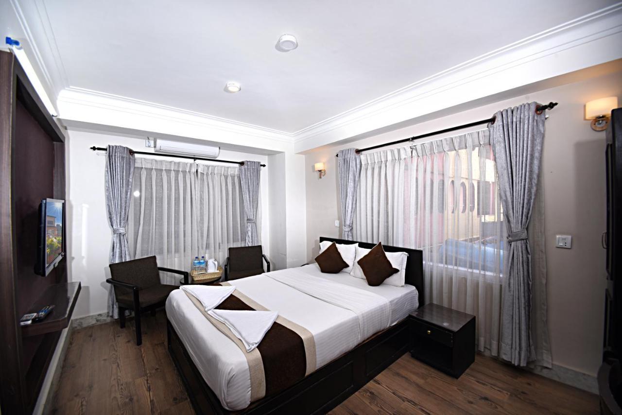 Hotel Livin Катманду Екстер'єр фото